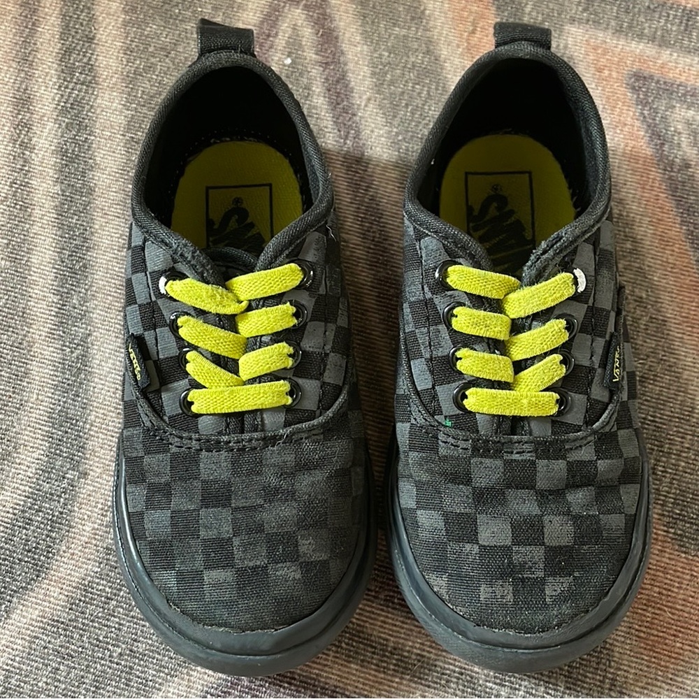 Van’s Toddler Size 8